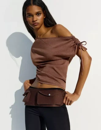 Asymmetric T-Shirt – Tops and Bodysuits
