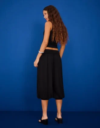 Drop Crotch Capris