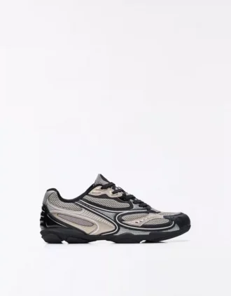 Fine Sole Sports Shoe – Sneakers