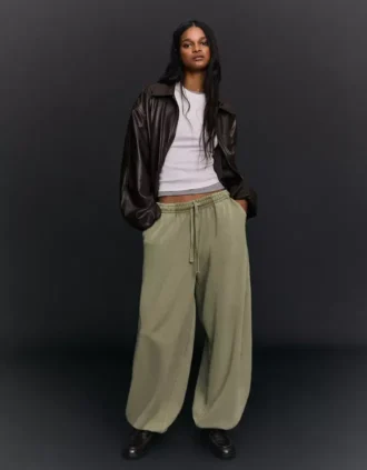 Plush Barrel Trousers with Stoppers – Pants