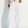 Wide-Leg Jeans – Pants