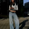 Wide-Leg Low-Rise Jeans – Pants